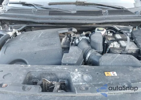 2016 Ford Explorer Xlt z USA, uszkodzony, nr VIN 1FM5K8D83GGA41945